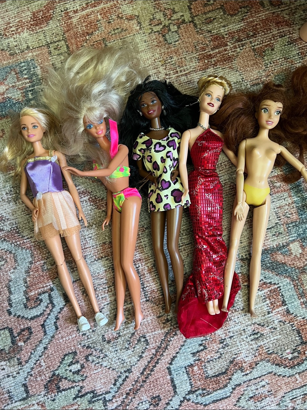 Lot of 5 Fashion Dolls - Mixed Colors